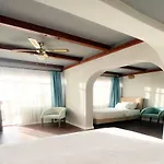 Hotell Faralia 3*