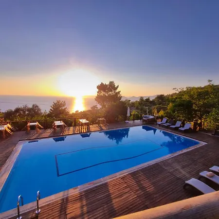 Hotel Faralia