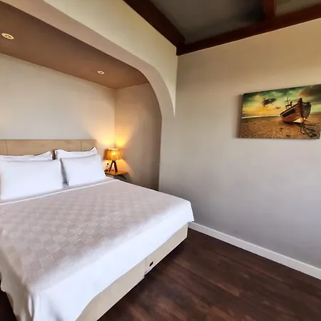 Faralia Szálloda 3*