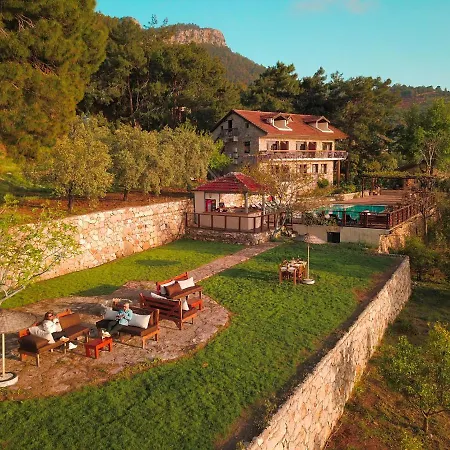 Faralia فندق فاراليا