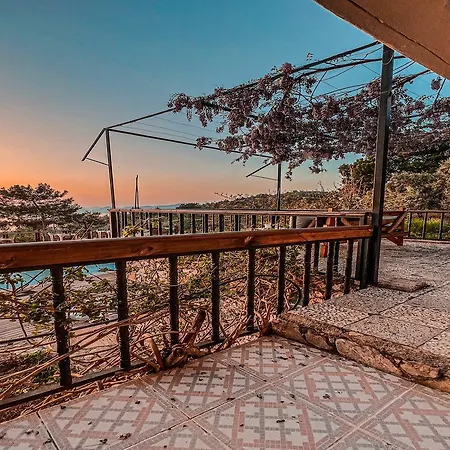 Faralia Ξενοδοχείο