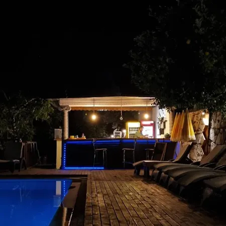 Faralia Ξενοδοχείο