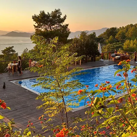 Faralia Ξενοδοχείο